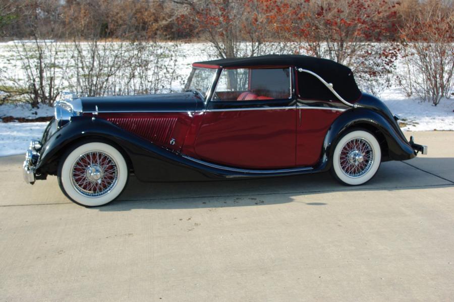  Jaguar Mk IV Drophead Coupe 1948 года  (фото 11 из 15)